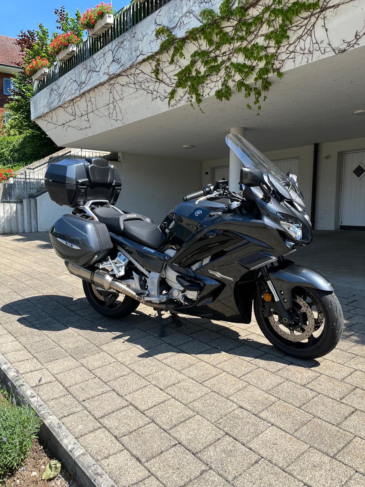 YAMAHA FJR 1300 AE ABS