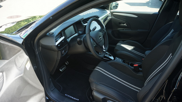 OPEL Corsa 1.2 MHEV Viva-image-9