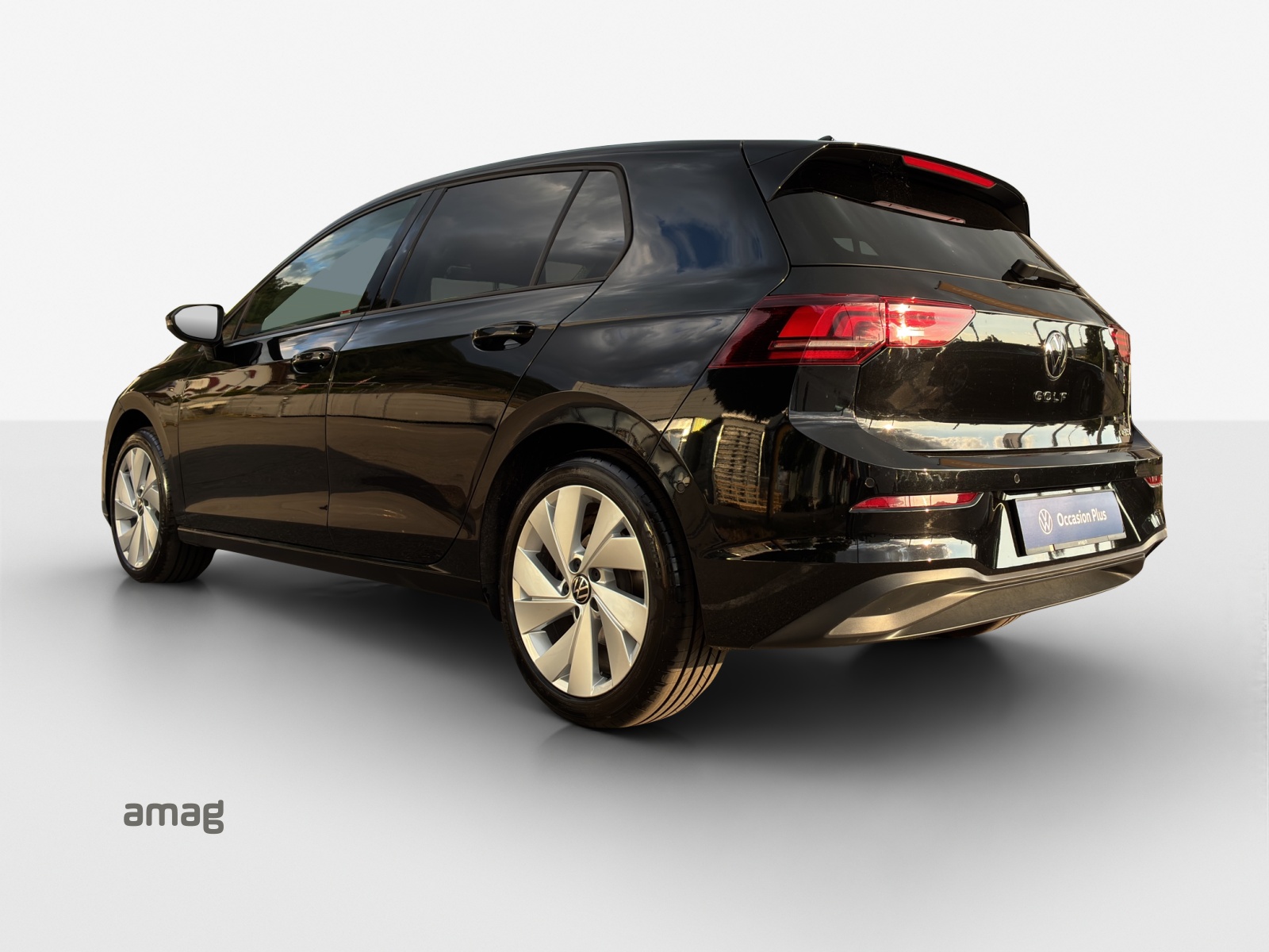 VW Golf 1.5 e TSI mHEV Life DSG-image-2
