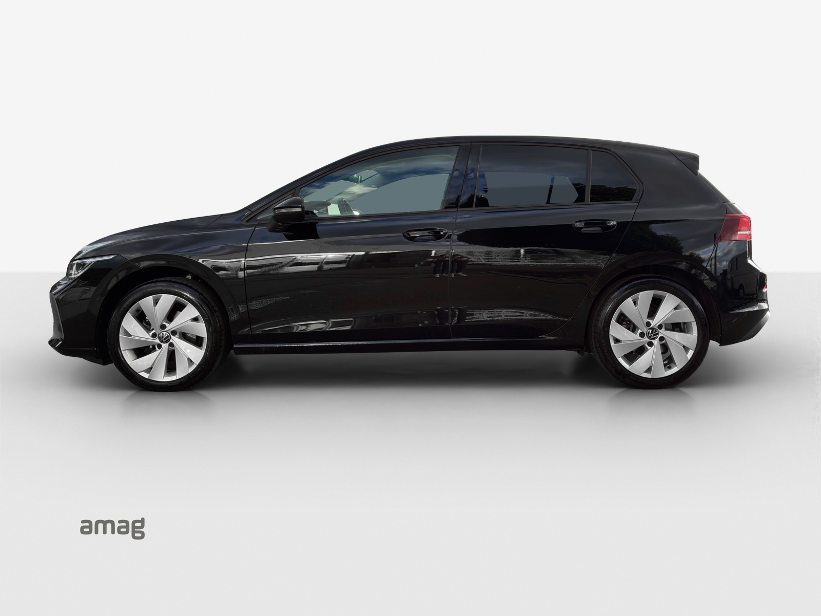 VW Golf 1.5 e TSI mHEV Life DSG-image-1