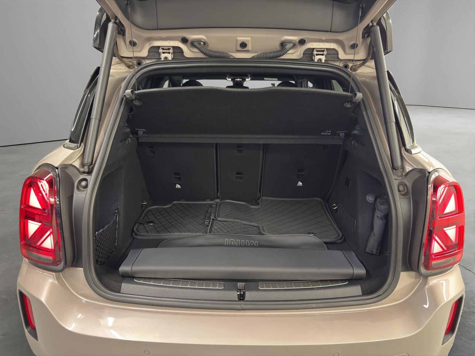 MINI Cooper SE 4 ALL-image-9