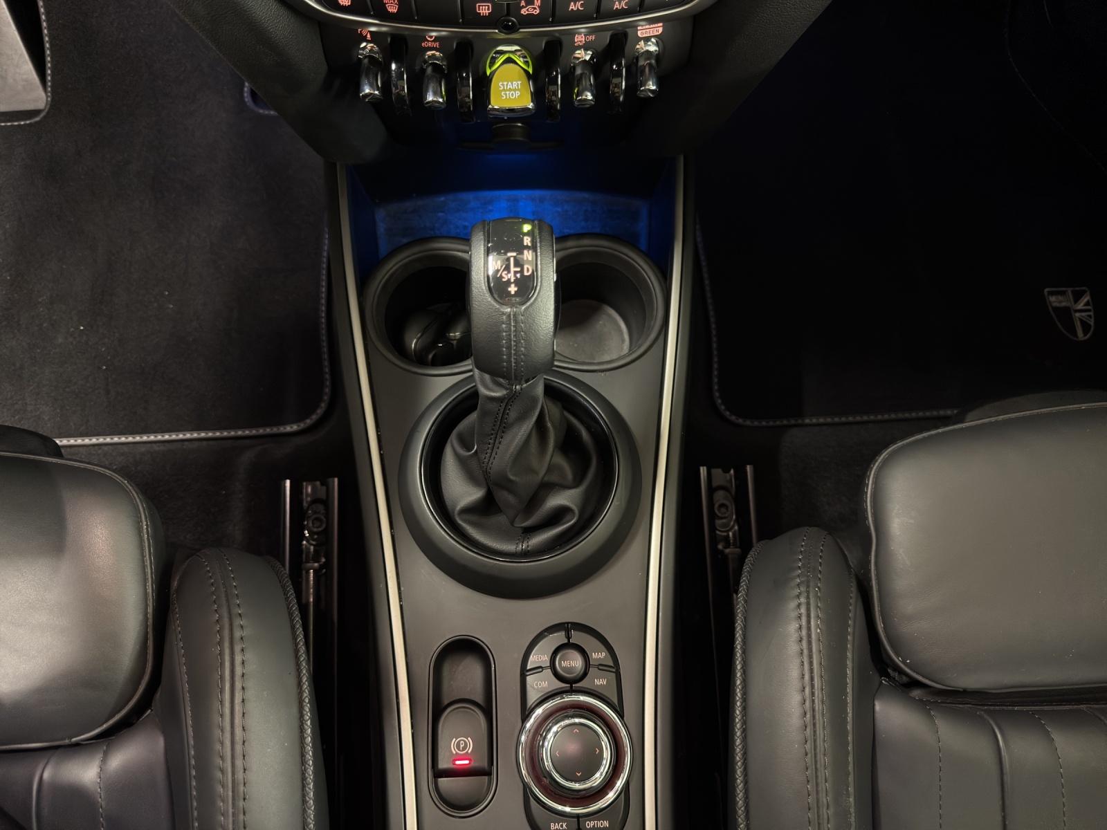MINI Cooper SE 4 ALL-image-19