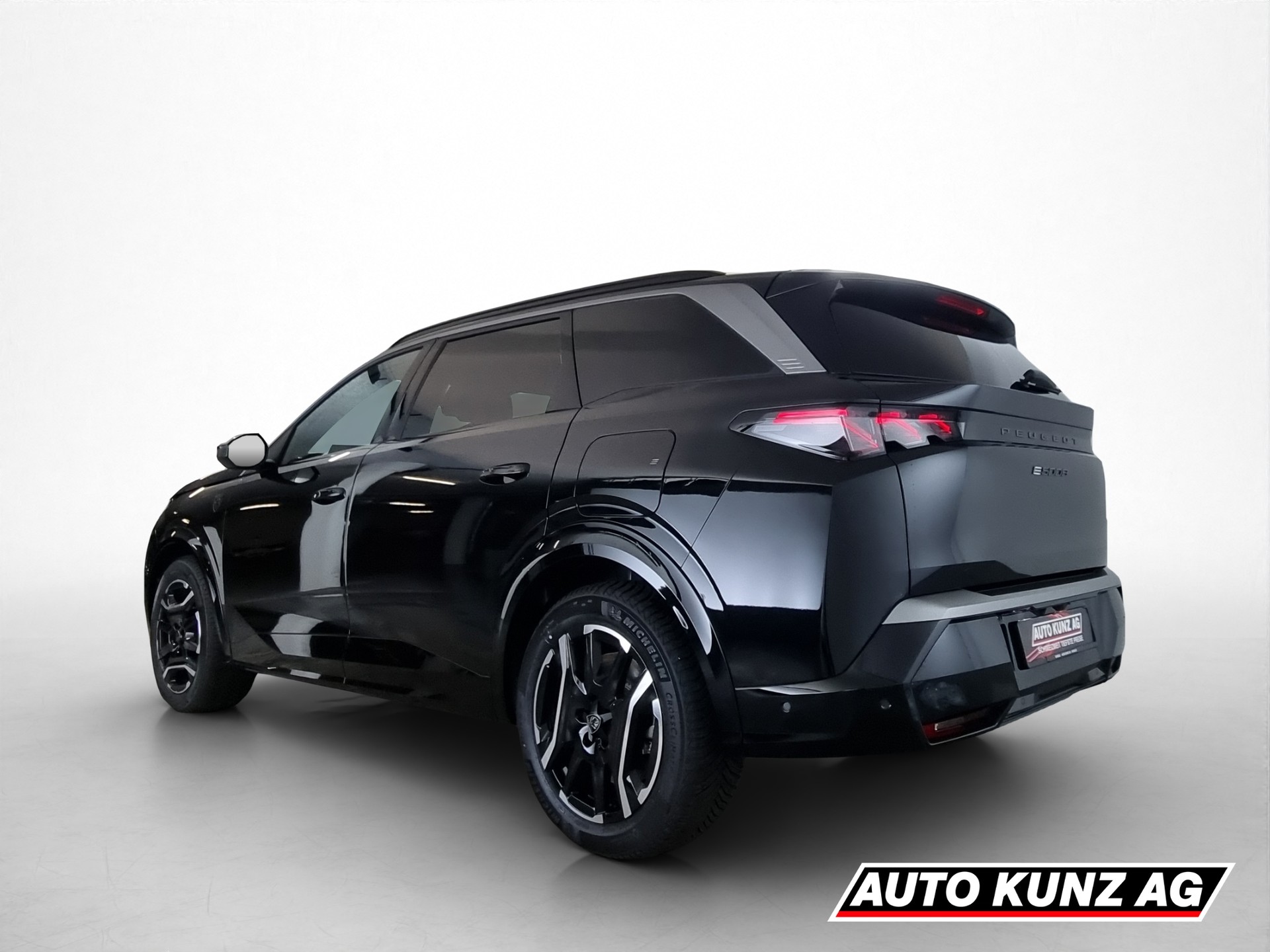 PEUGEOT 5008 GT Exclusive 73kWh 7-Plätzer-image-3