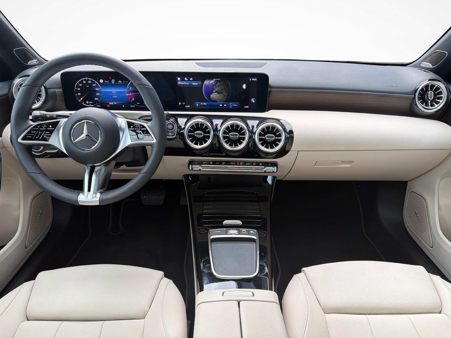 MERCEDES-BENZ A 250 Progressive 4m-image-12
