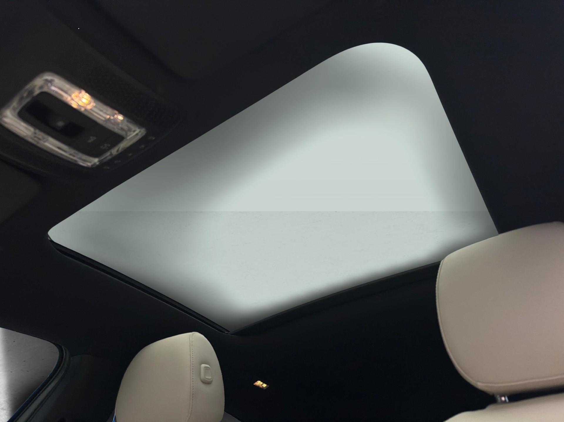 MERCEDES-BENZ A 250 Progressive 4m-image-19