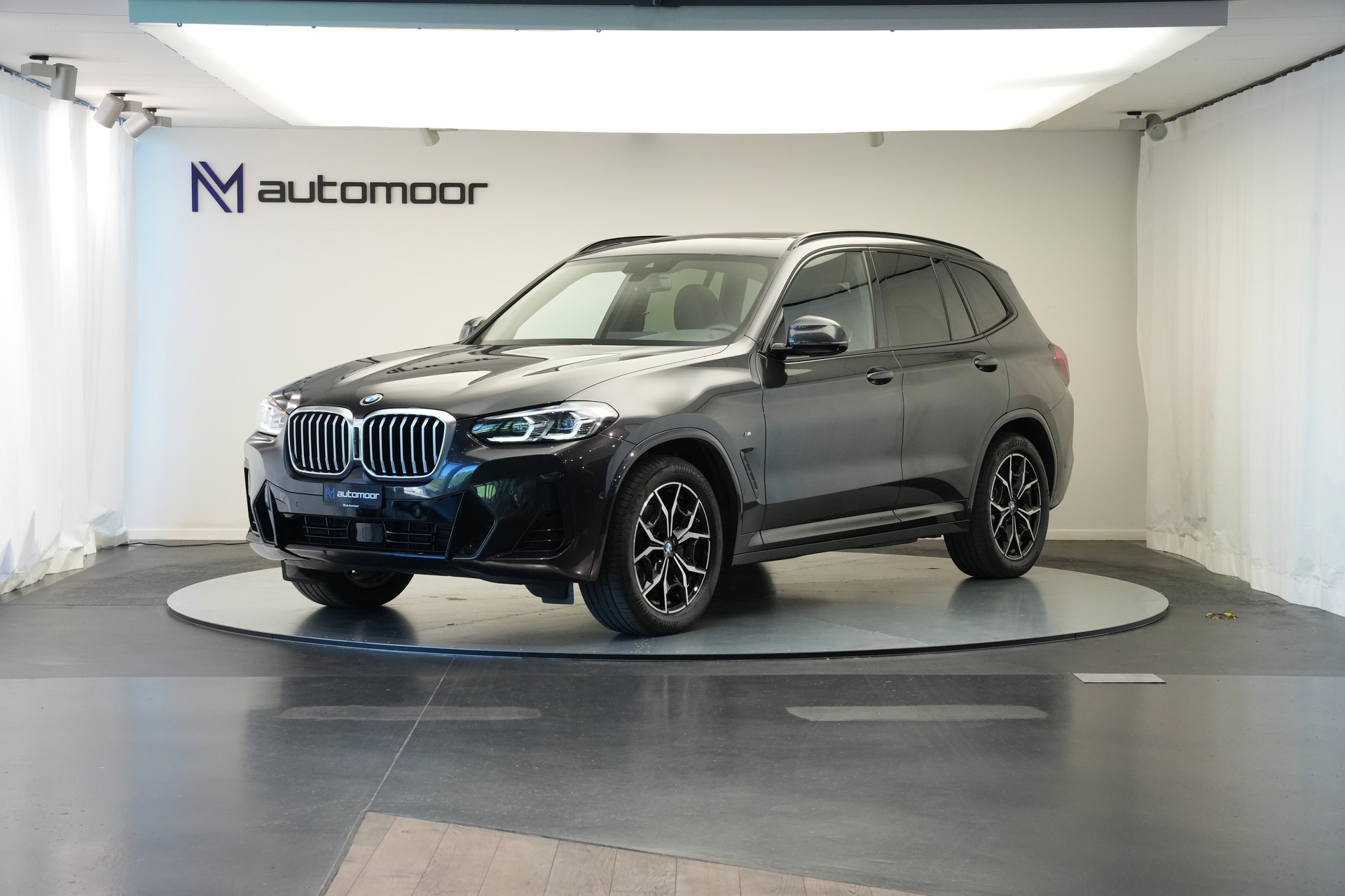 BMW X3 xDrive 48V 20d M Sport *CH-Fahrzeug* *Pano*-image-0