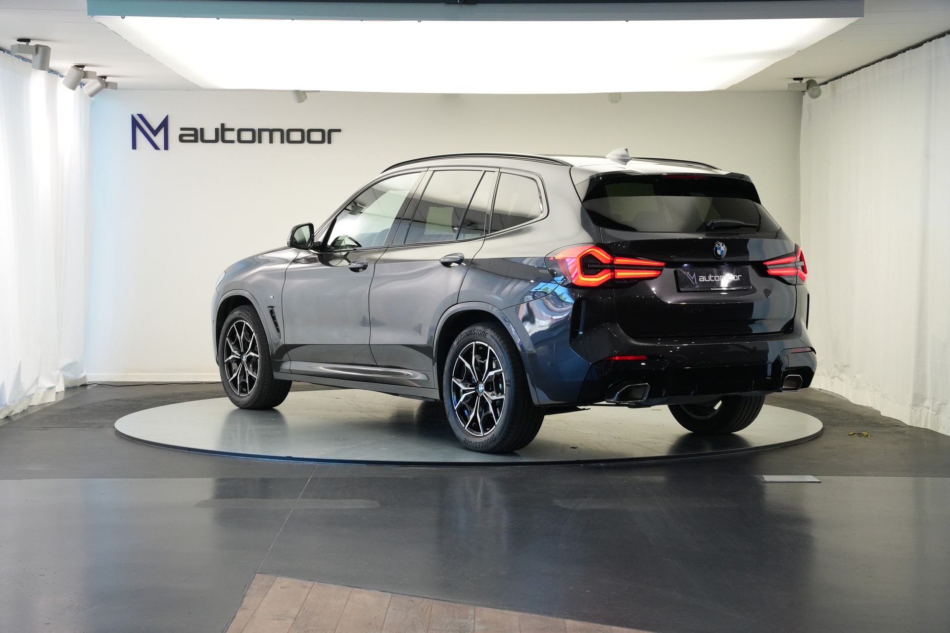 BMW X3 xDrive 48V 20d M Sport *CH-Fahrzeug* *Pano*-image-6