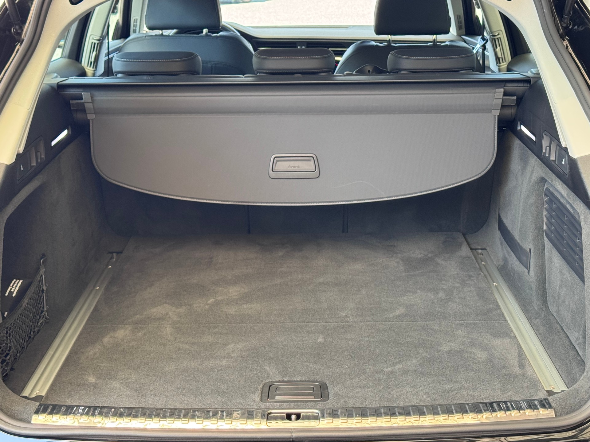 AUDI A6 Avant 40 TDI+4x4+Navi+360° Kamera+Bluetooth+ACC+Sportsitze+LED Scheinwerfer+Head-UP Display+4-Z-Klimaanlage+8-fach+-image-7