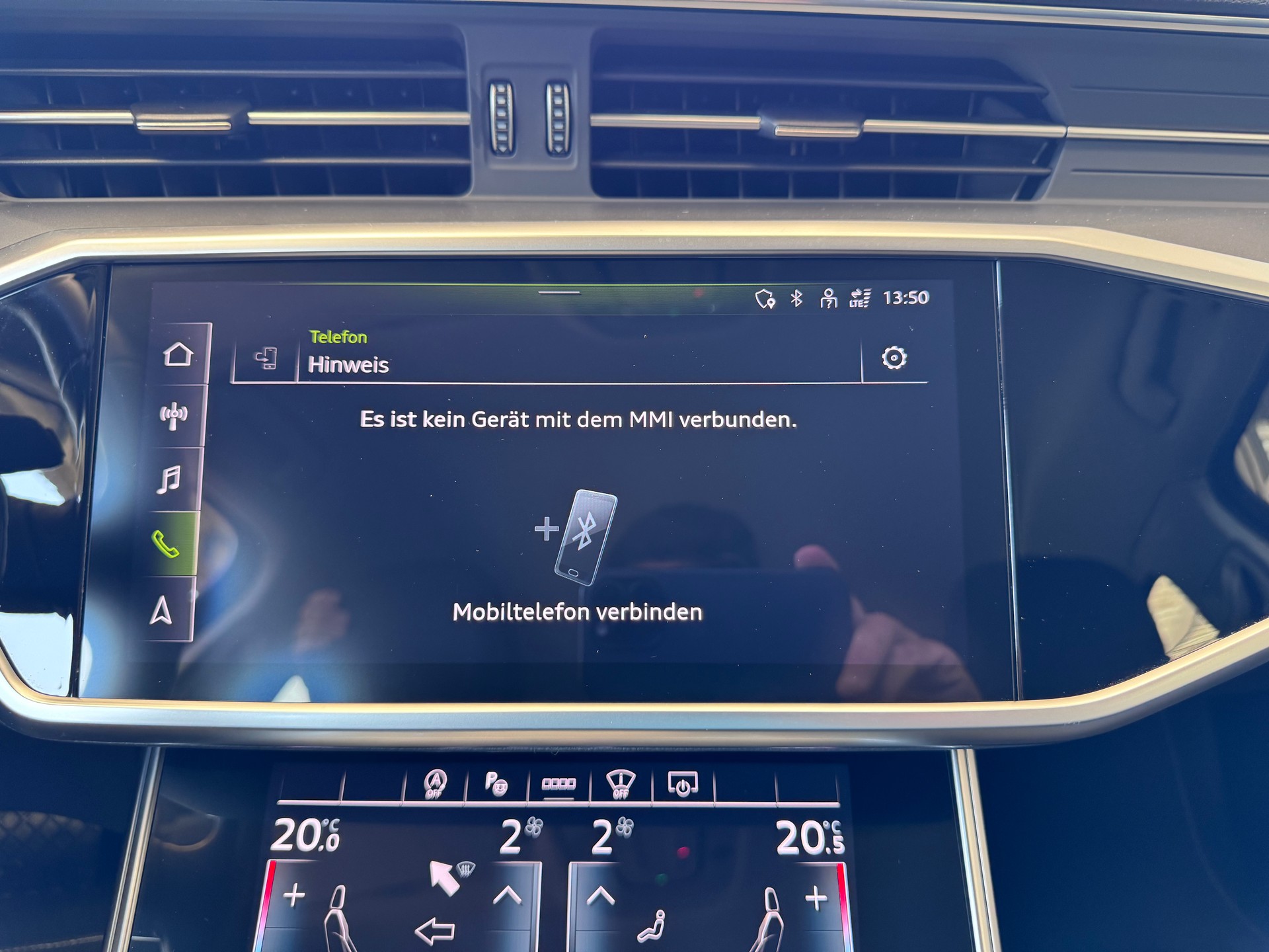 AUDI A6 Avant 40 TDI+4x4+Navi+360° Kamera+Bluetooth+ACC+Sportsitze+LED Scheinwerfer+Head-UP Display+4-Z-Klimaanlage+8-fach+-image-21