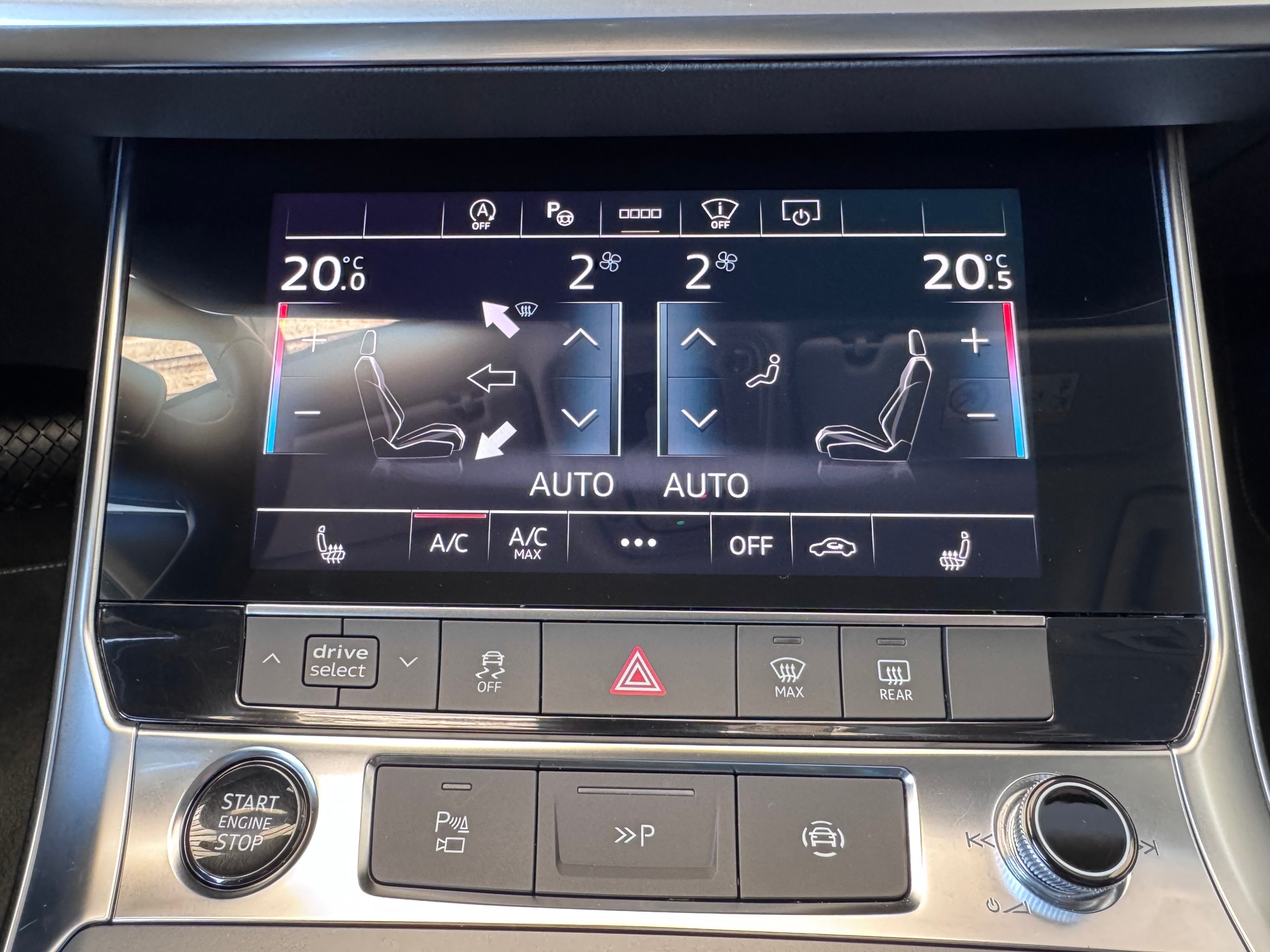 AUDI A6 Avant 40 TDI+4x4+Navi+360° Kamera+Bluetooth+ACC+Sportsitze+LED Scheinwerfer+Head-UP Display+4-Z-Klimaanlage+8-fach+-image-19