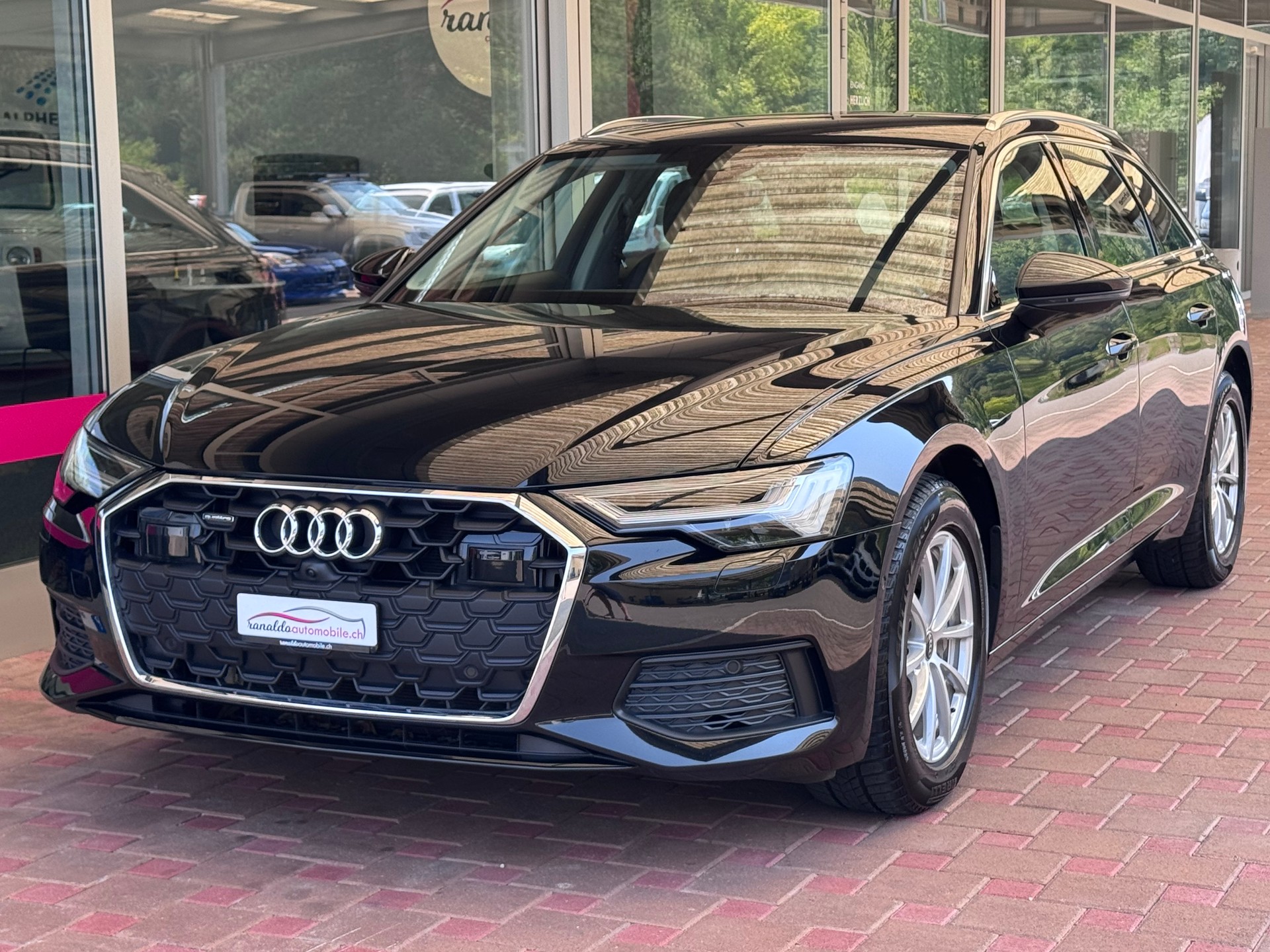 AUDI A6 Avant 40 TDI+4x4+Navi+360° Kamera+Bluetooth+ACC+Sportsitze+LED Scheinwerfer+Head-UP Display+4-Z-Klimaanlage+8-fach+