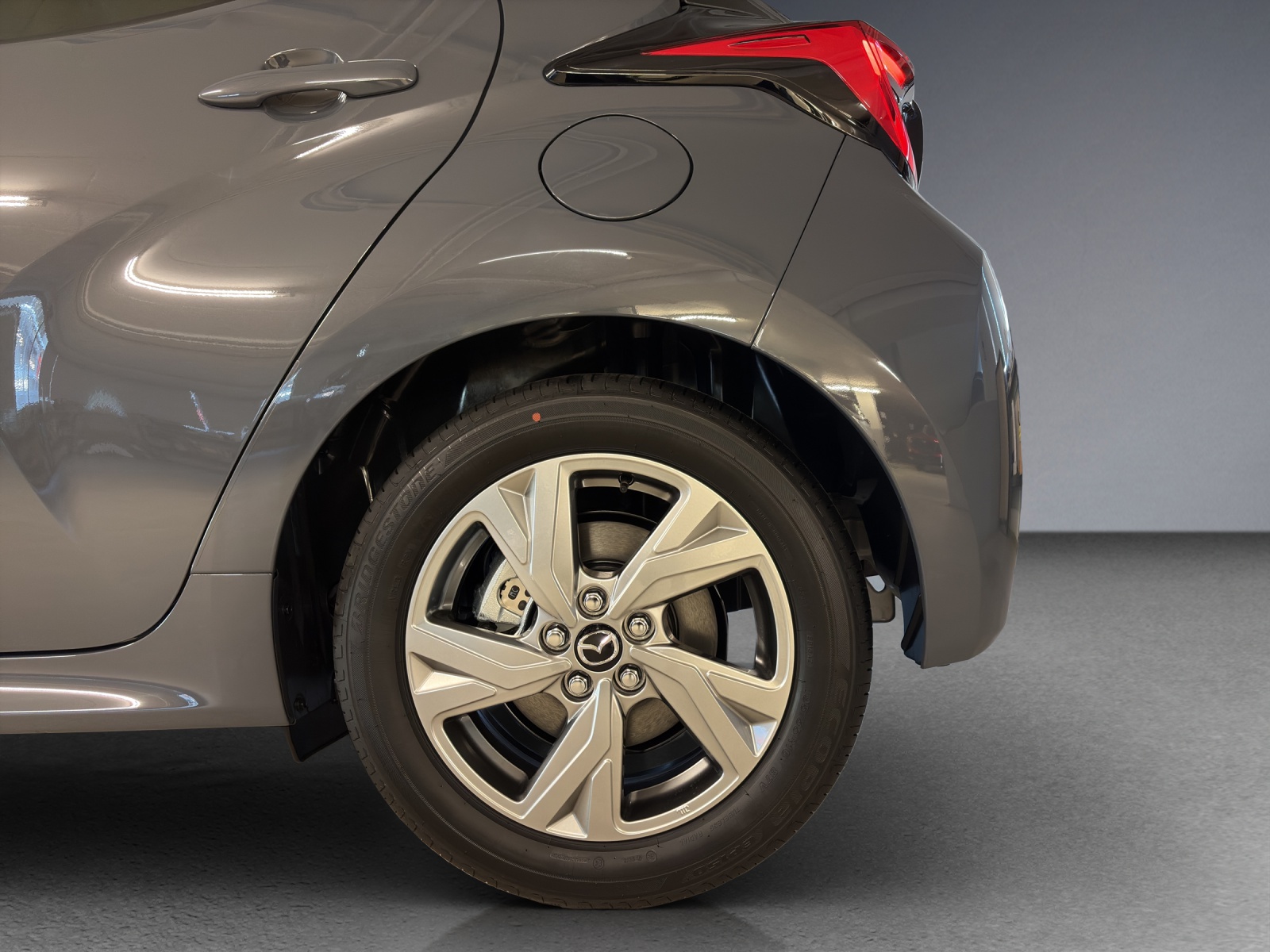 MAZDA 2 Hybrid Exclusive-line-image-5