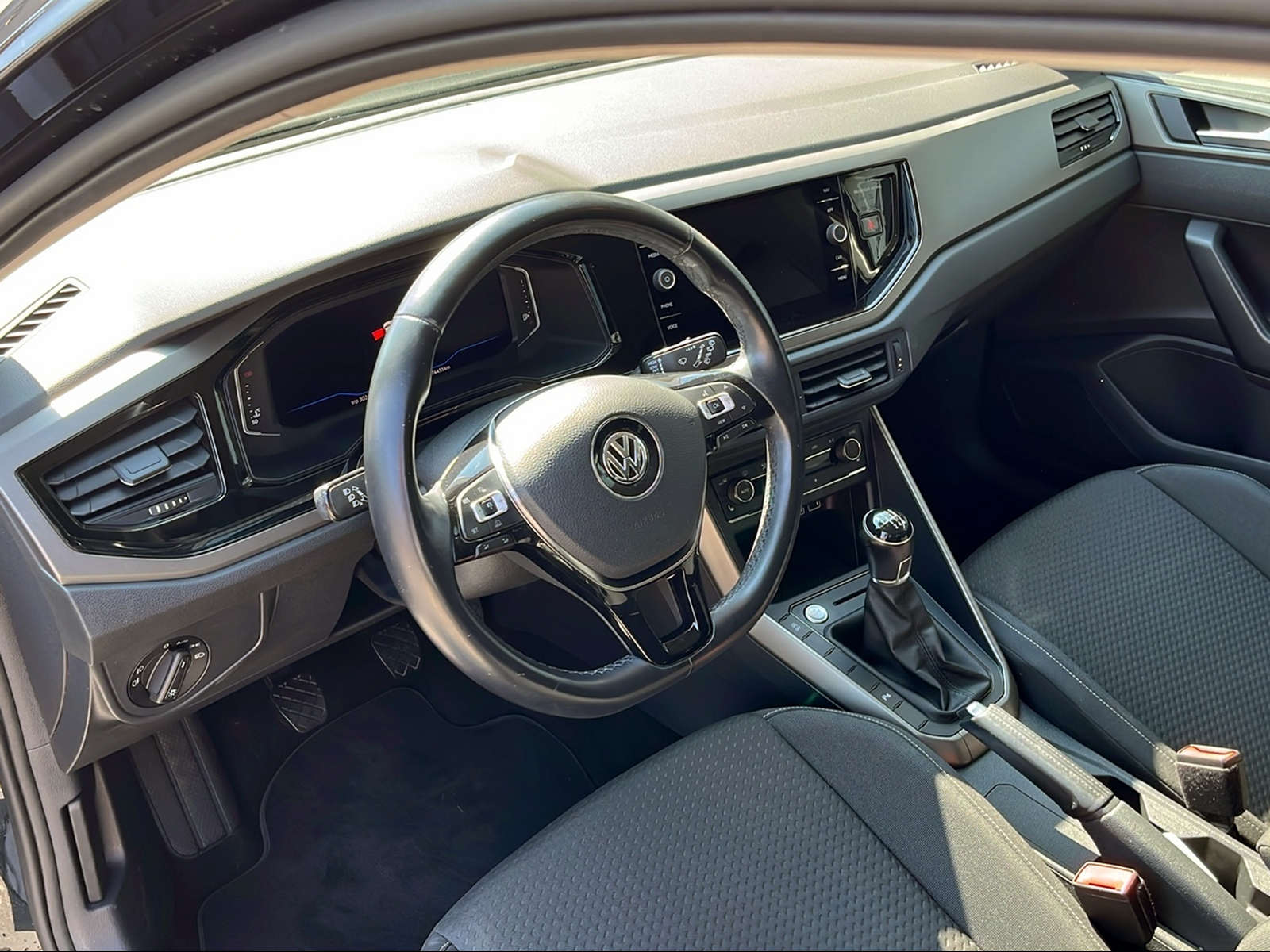 VW Polo 1.0 TSI 115 Comfortline-image-10