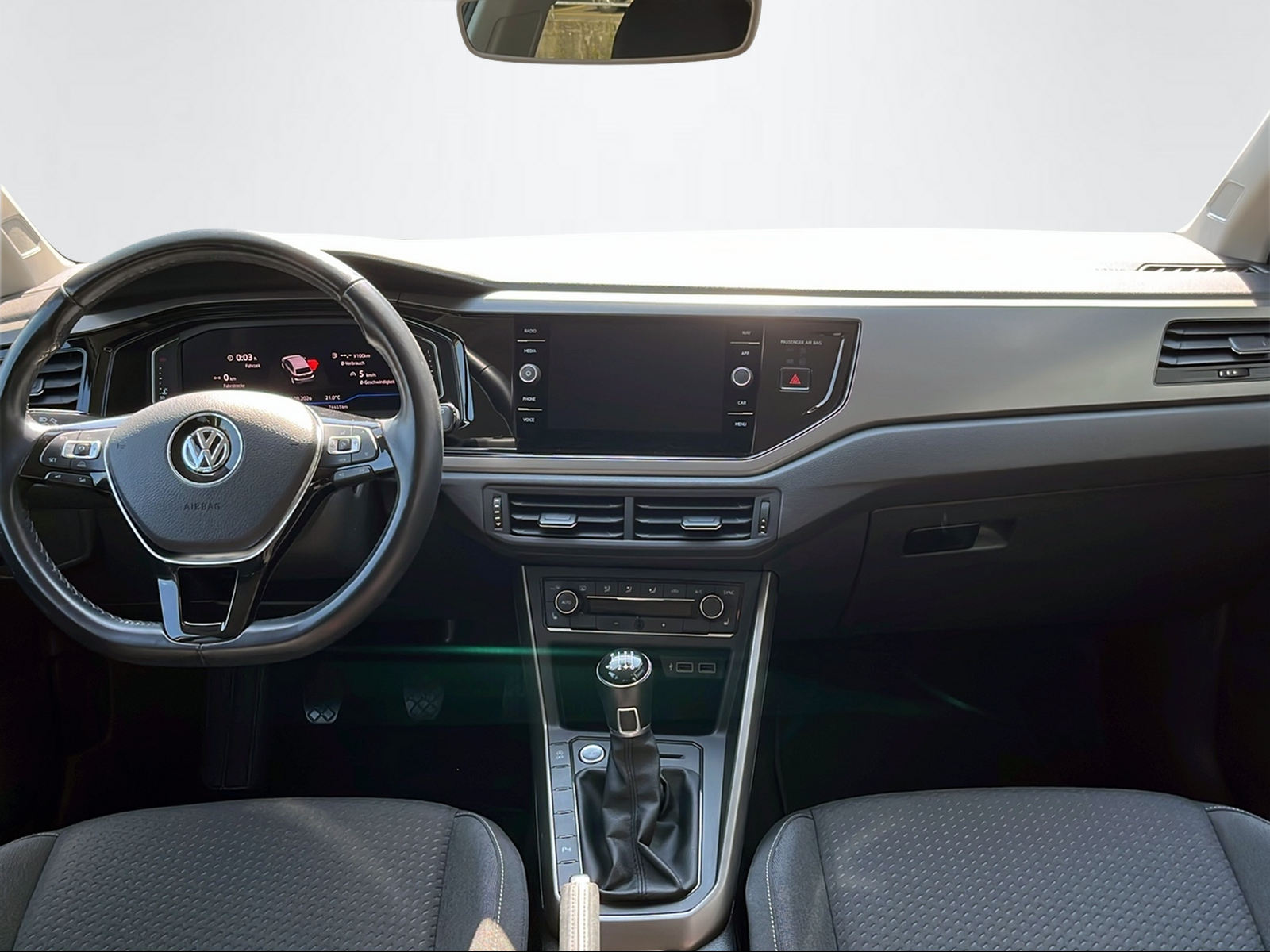 VW Polo 1.0 TSI 115 Comfortline-image-9