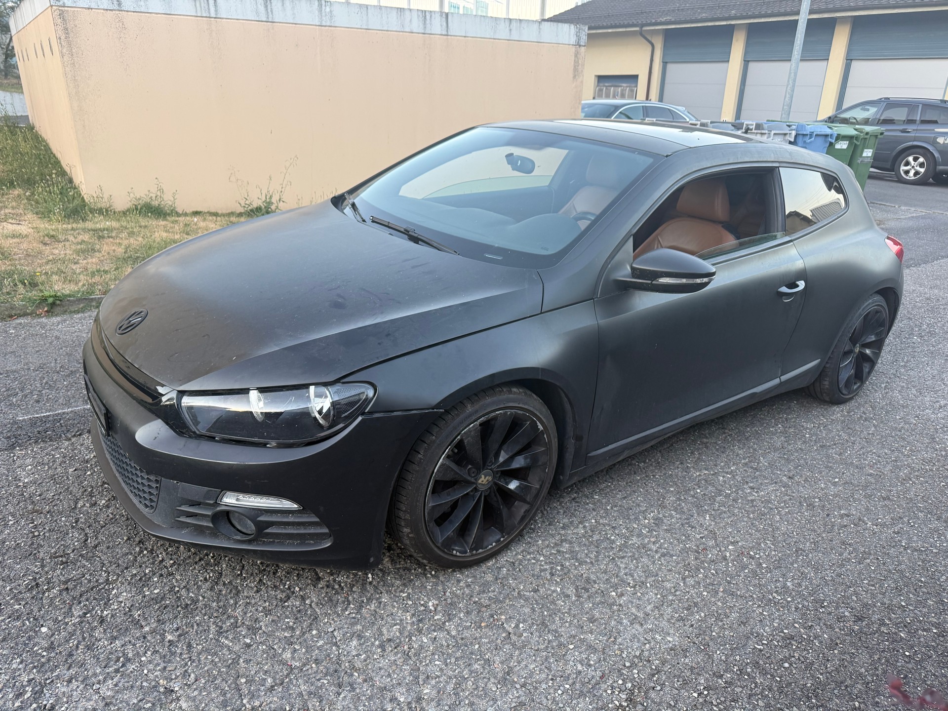 VW Scirocco 2.0 TSI-image-1