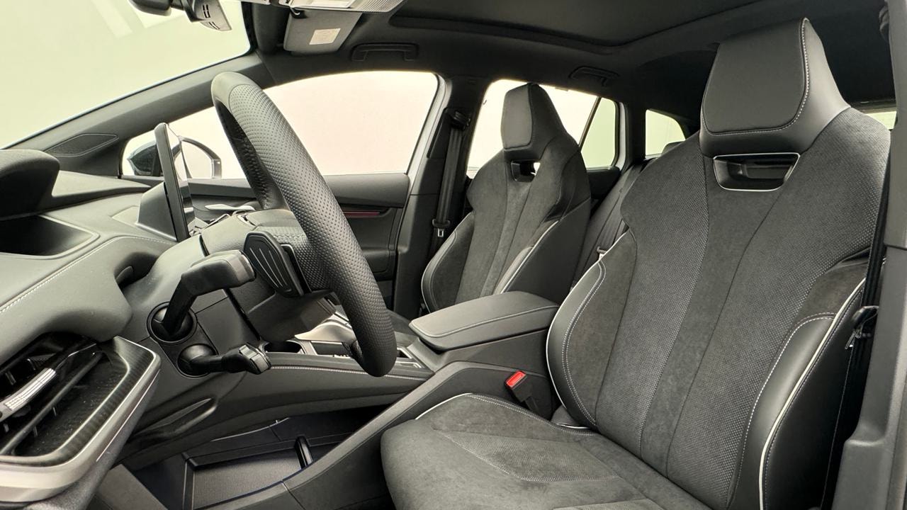 SKODA Enyaq 85x Sportline 4x4-image-4