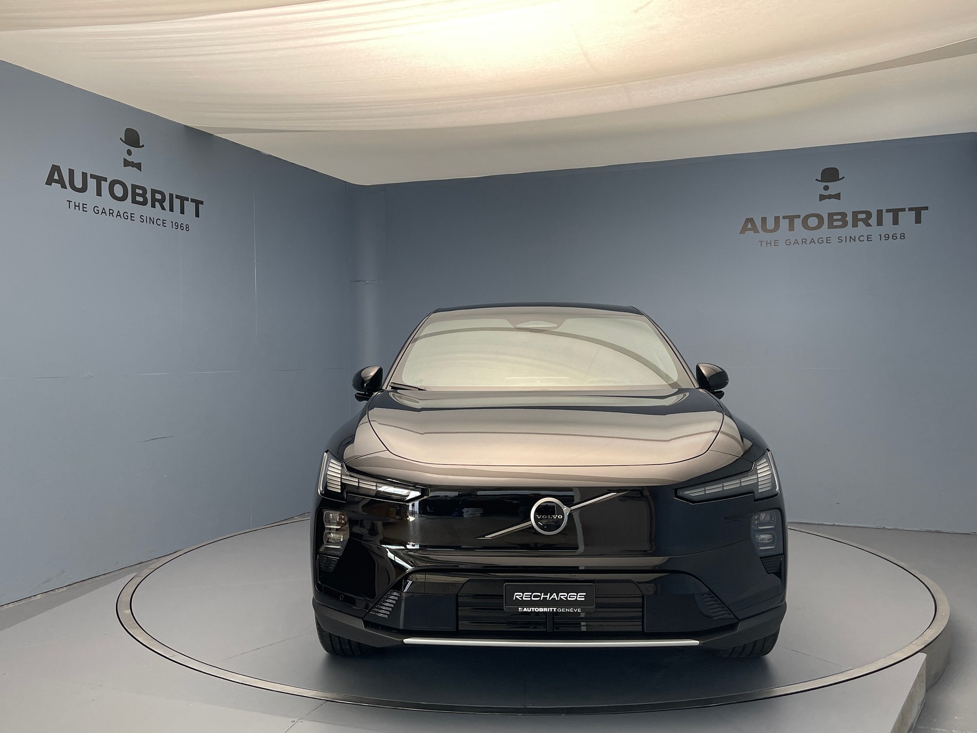 VOLVO EX60 Twin Ultra AWD-image-2