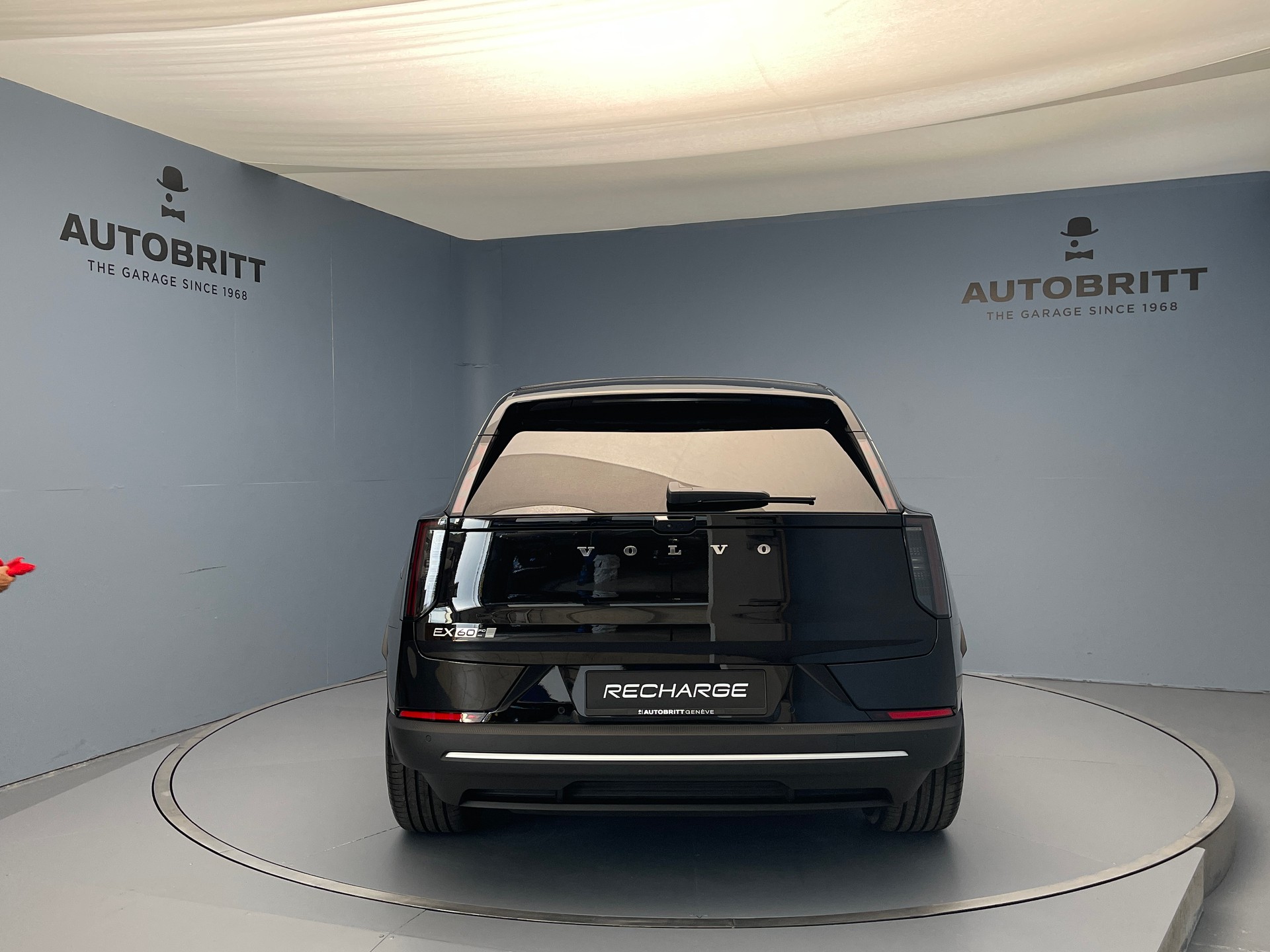VOLVO EX60 Twin Ultra AWD-image-1