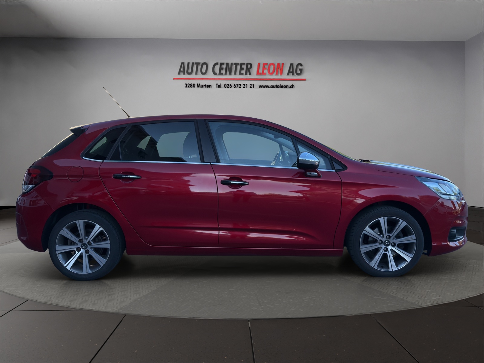 CITROEN C4 1.2 Pure Tech Feel Automatic-image-6