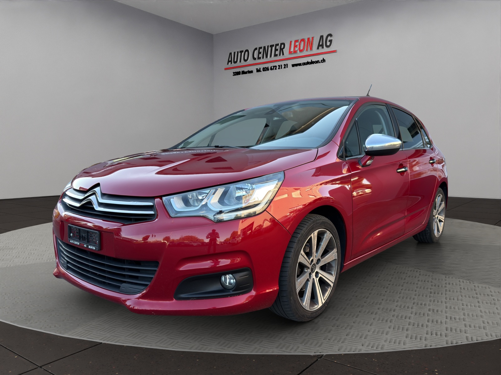 CITROEN C4 1.2 Pure Tech Feel Automatic-showroom-element-1