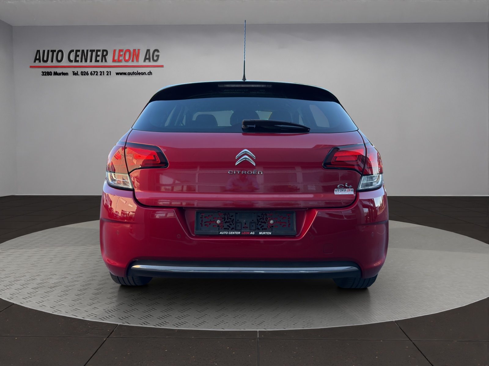 CITROEN C4 1.2 Pure Tech Feel Automatic-image-4
