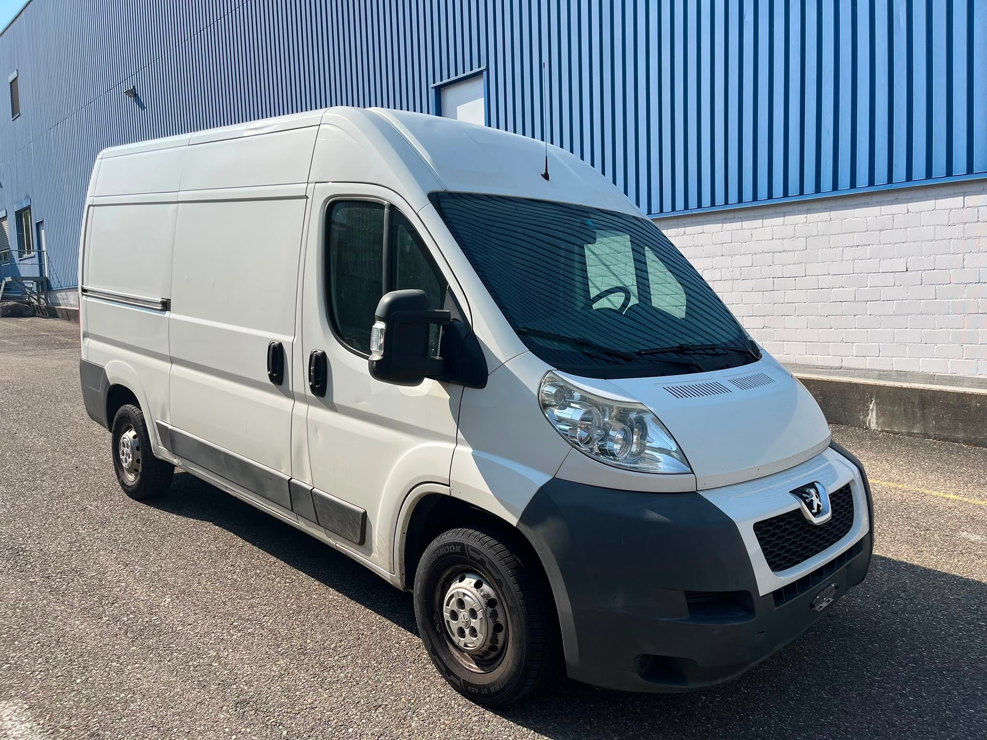 PEUGEOT Boxer 2.2 HDI 333 L2H1-image-1