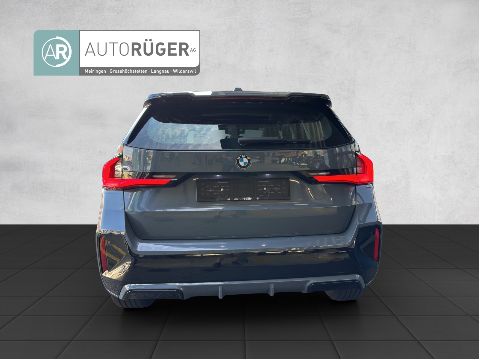 BMW X1 xDrive 23i 48V M Sport-image-4