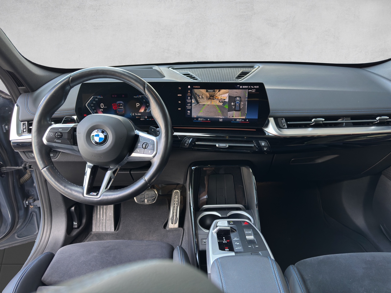 BMW X1 xDrive 23i 48V M Sport-image-10