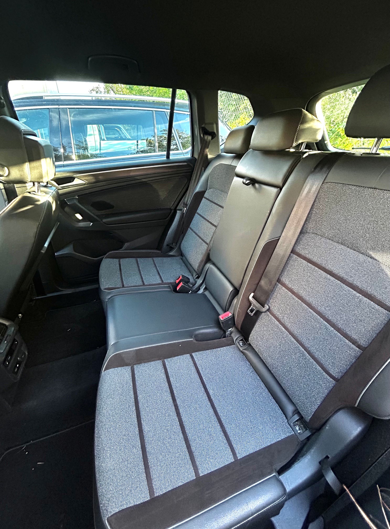 SEAT 2.0 TSI Xcellence 4Drive DSG-image-3