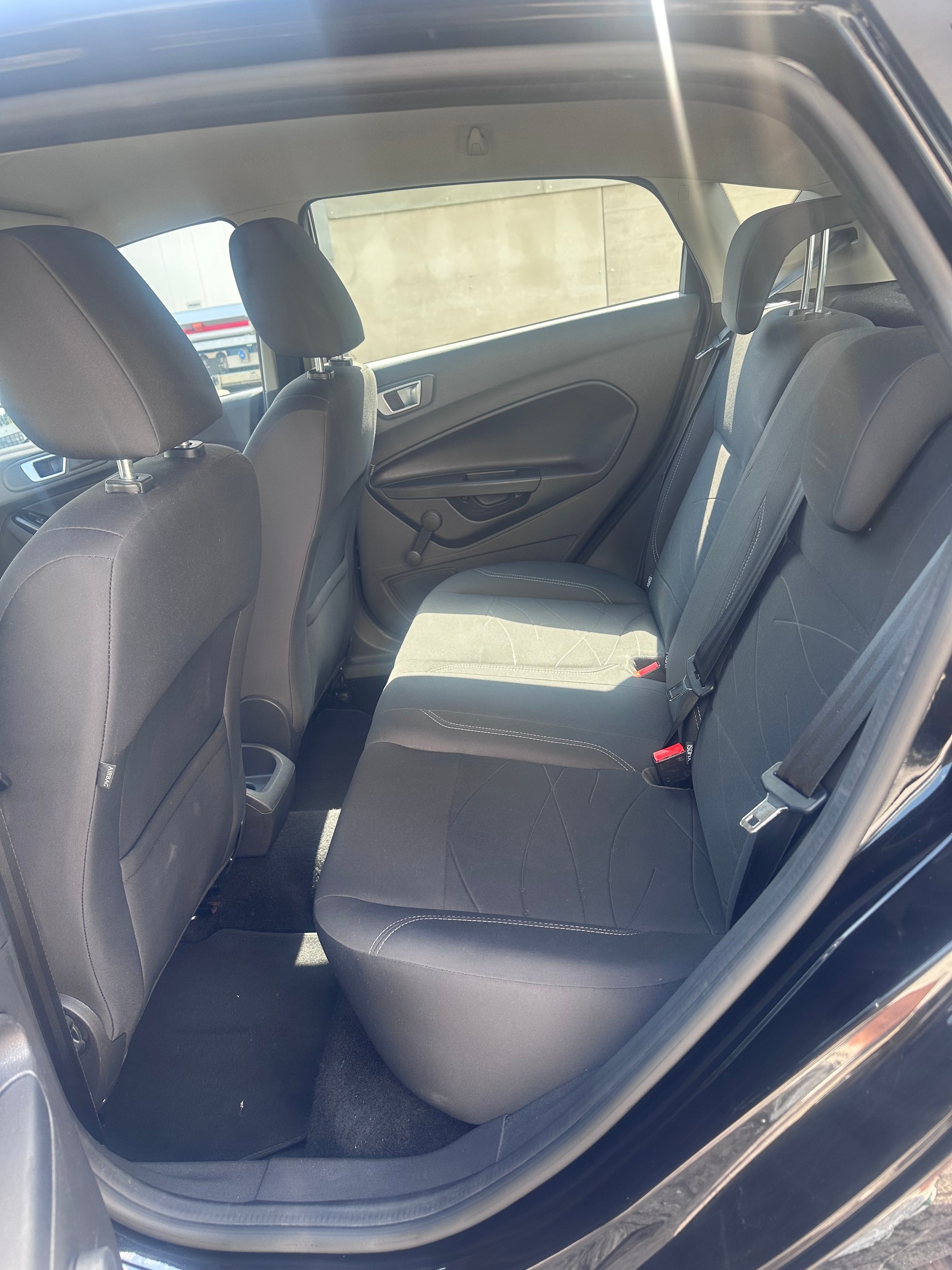 FORD Fiesta 1.0 SCTi Titanium, Bluetooth, Parksensoren, Frisch ab MFK, LED tagfahrlicht-image-10