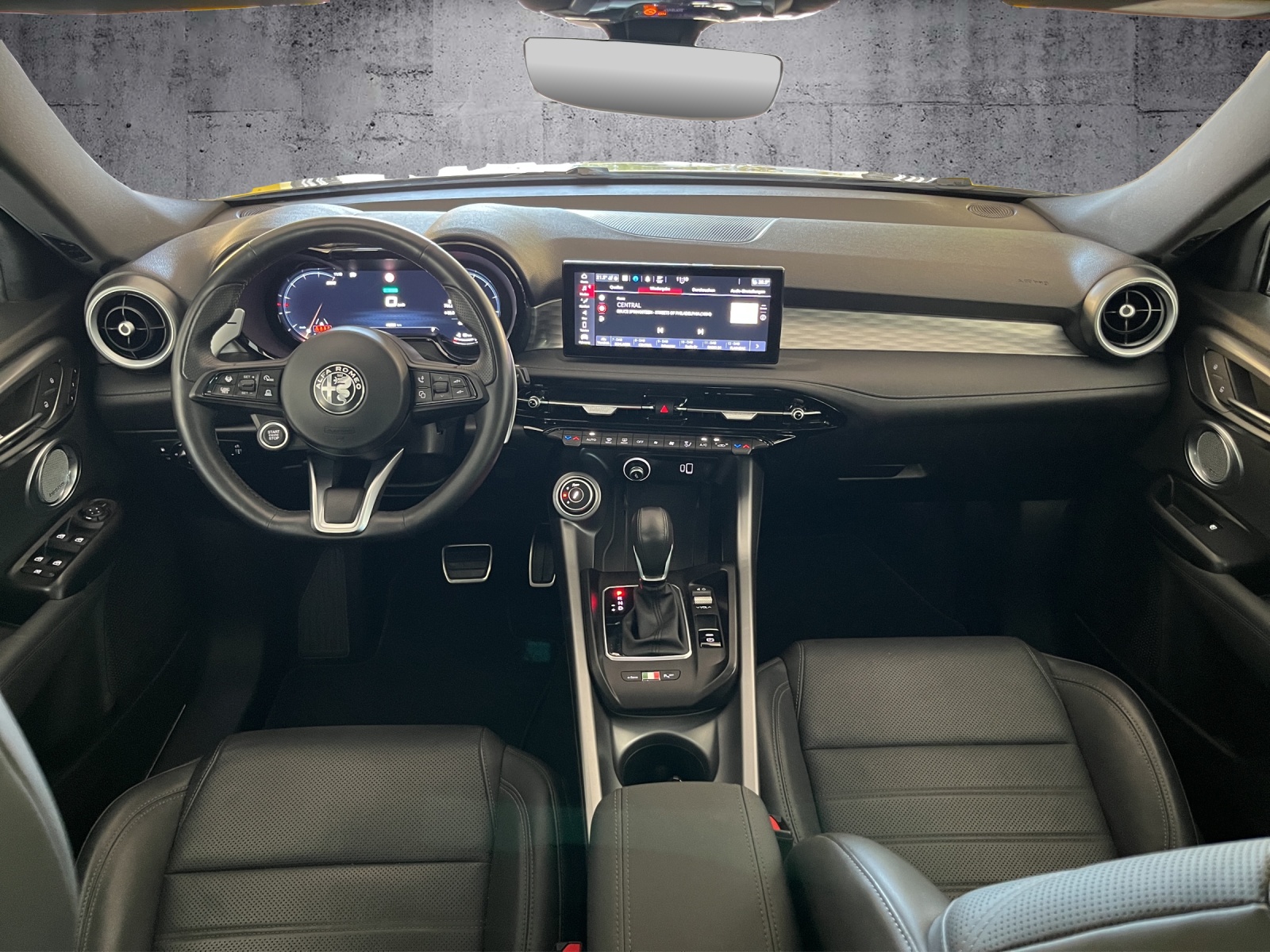 ALFA ROMEO Tonale 1.3 Plug-in Hybrid Veloce Q4-image-10