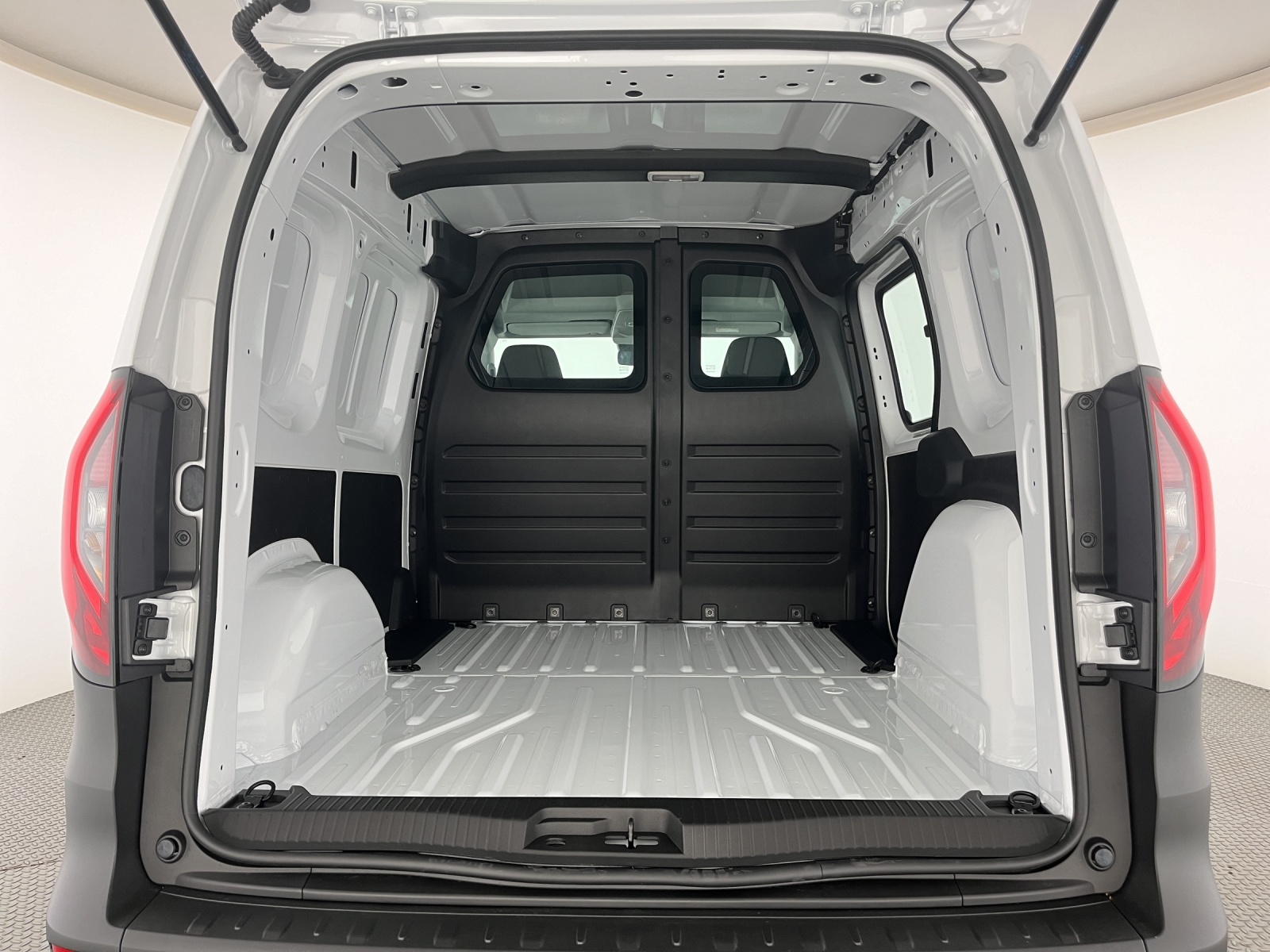 RENAULT Kangoo Van 1.5 dCi 115 Extra-image-17