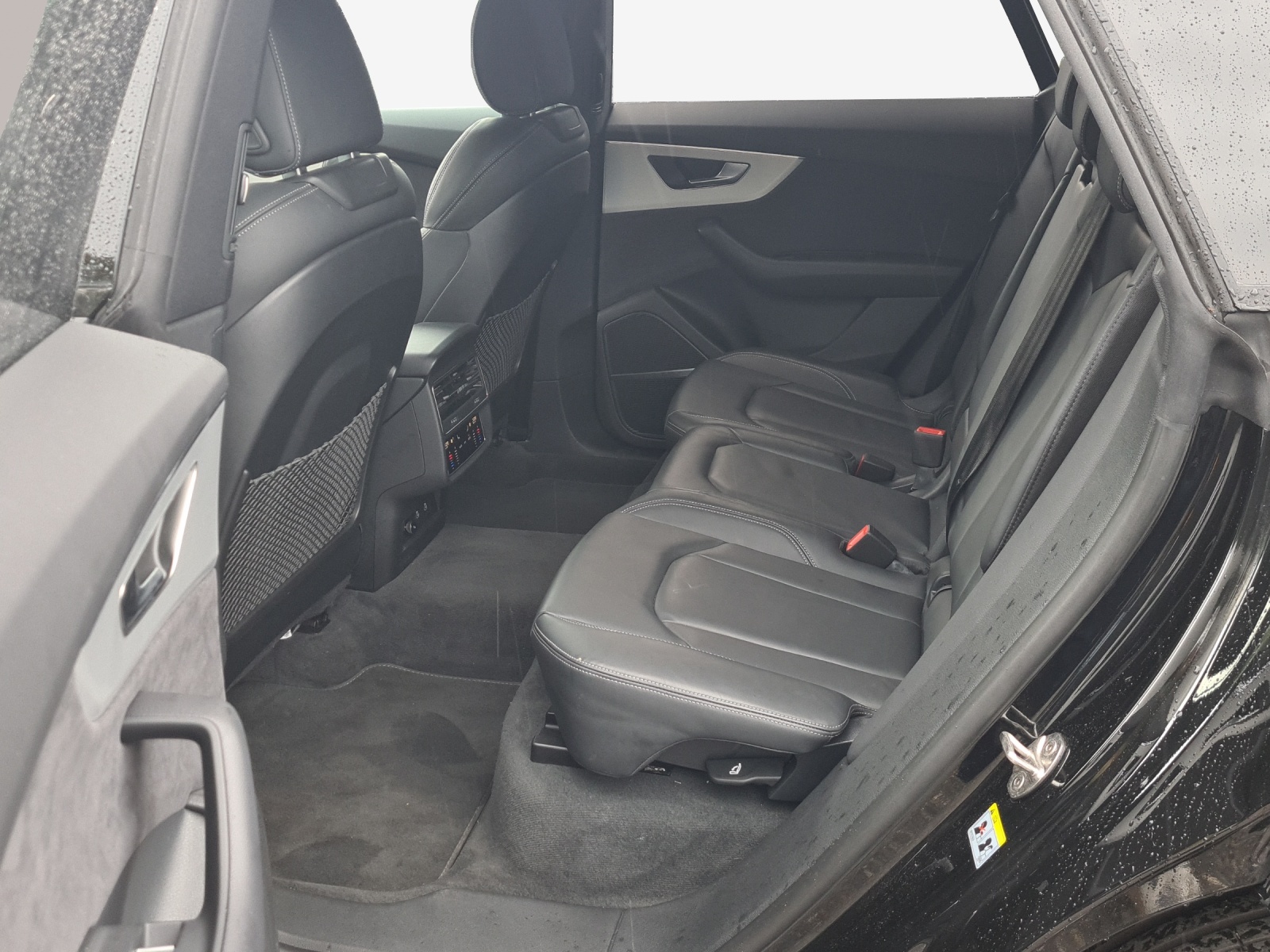 AUDI Q8 SUV TDI quattro 210 kW tiptronic-image-11