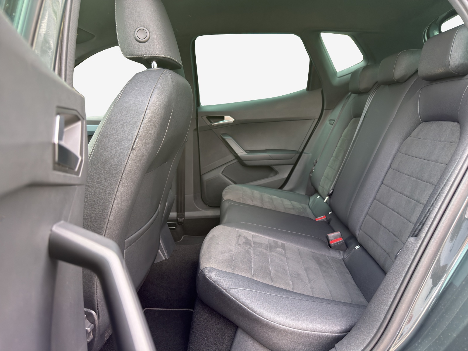 SEAT Arona 1.0 TSI Eco Xperience DSG-image-11