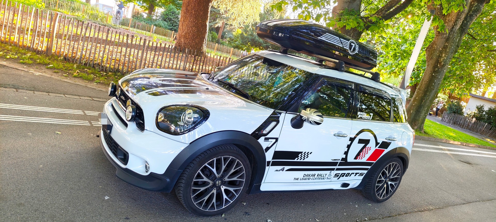 MINI 2.0 SD Cooper ALL4-image-1