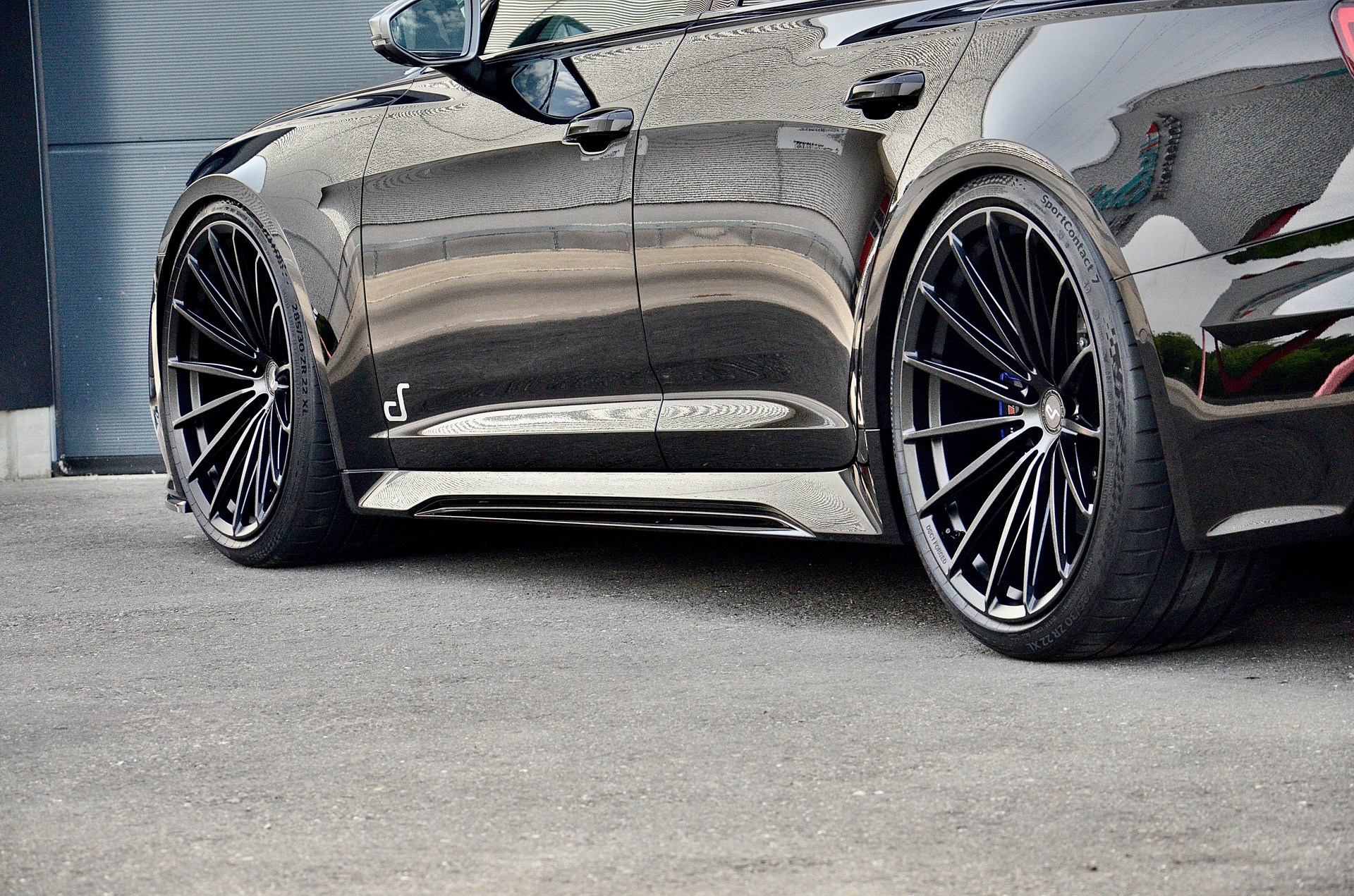 AUDI RS6 Avant 4.0 TFSI V8 Performance quattro-image-6