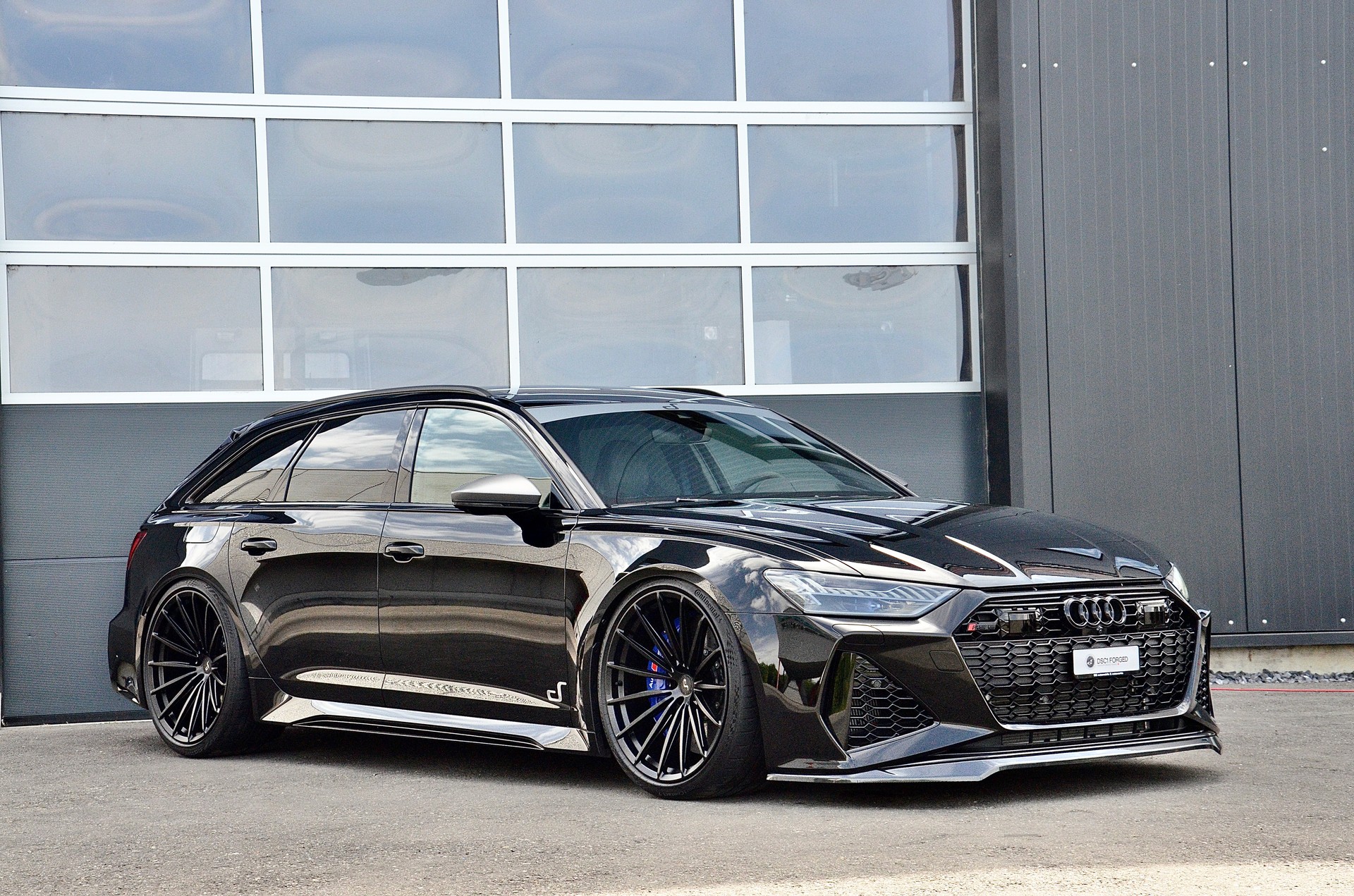 AUDI RS6 Avant 4.0 TFSI V8 Performance quattro-image-8