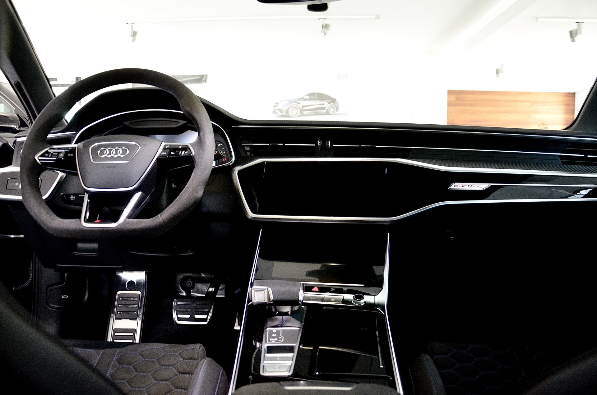 AUDI RS6 Avant 4.0 TFSI V8 Performance quattro-image-13