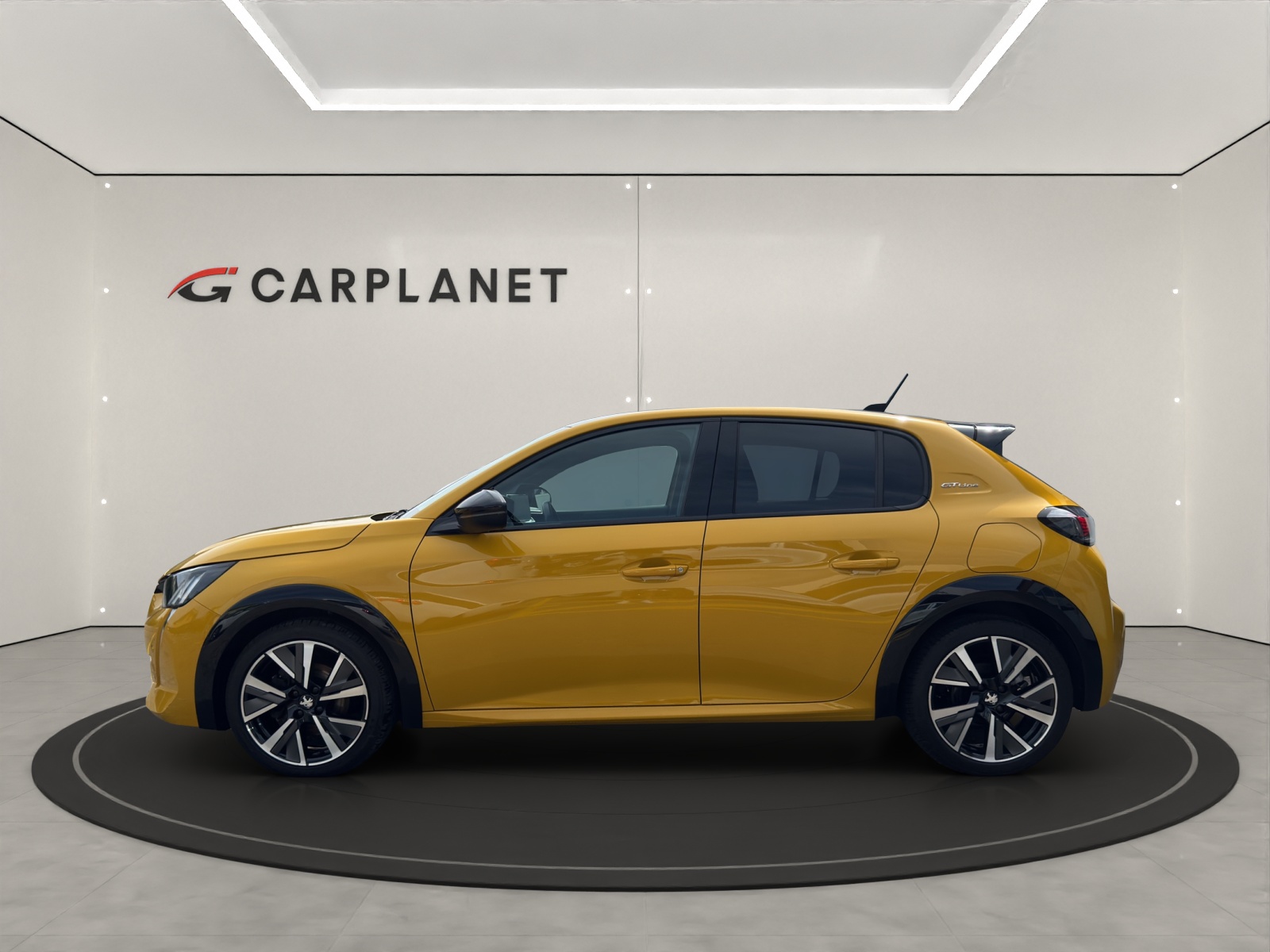 PEUGEOT 208 1.2 PureTech 130 GT Line-image-1