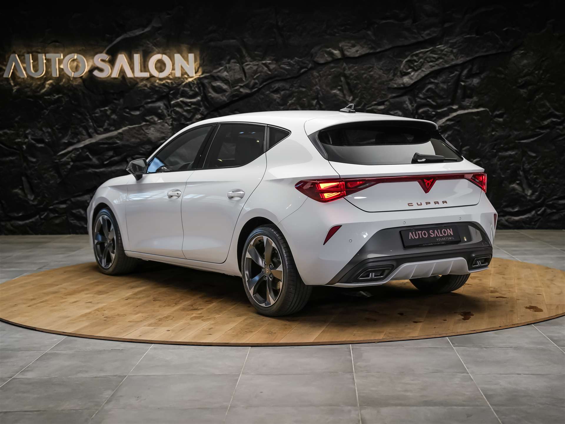 CUPRA LEON 2.0 TDI DSG *NEUES MODELL*Werksgarantie*Lenkradheizung*Assistenten*-showroom-element-2