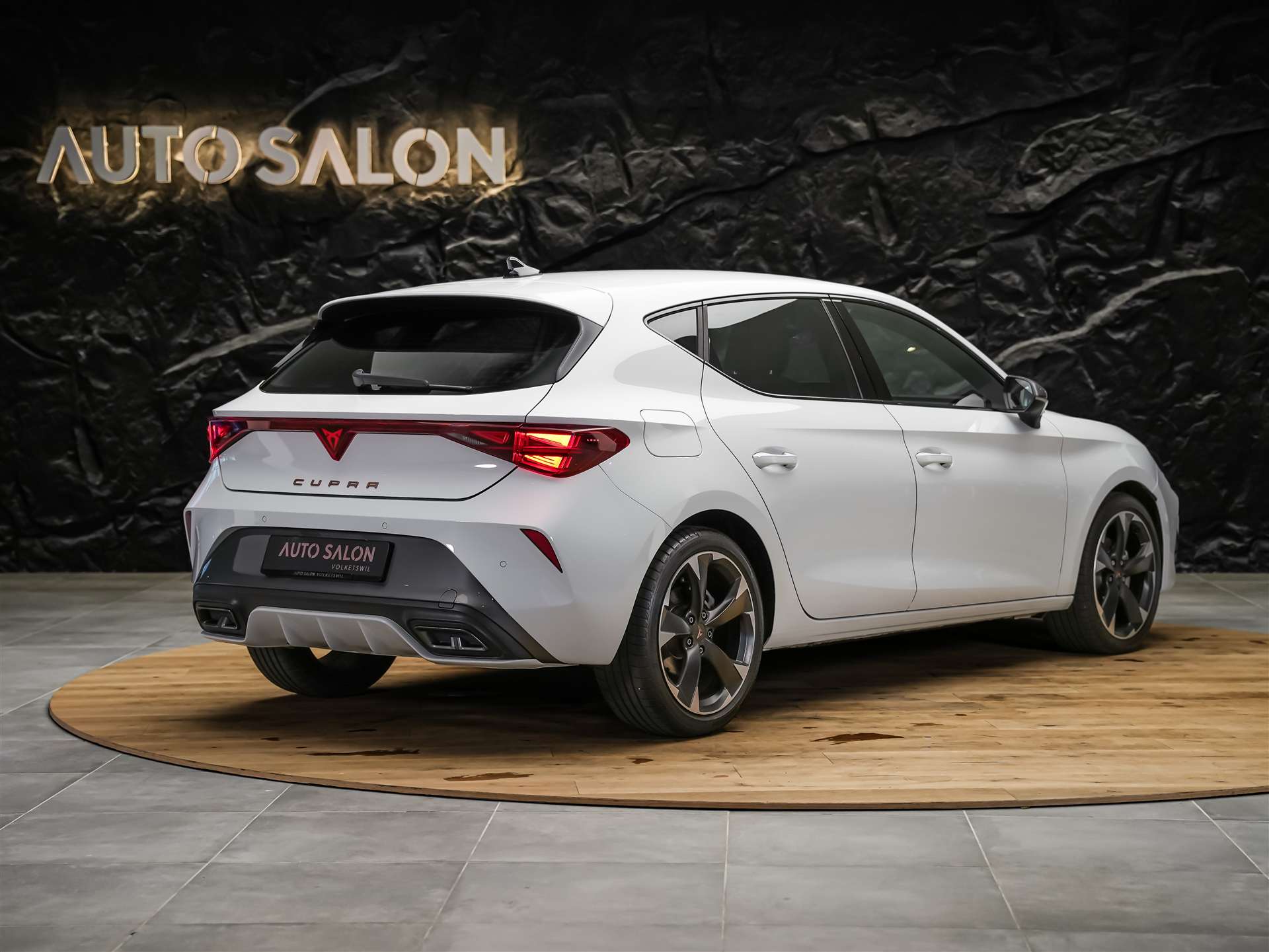 CUPRA LEON 2.0 TDI DSG *NEUES MODELL*Werksgarantie*Lenkradheizung*Assistenten*-image-4