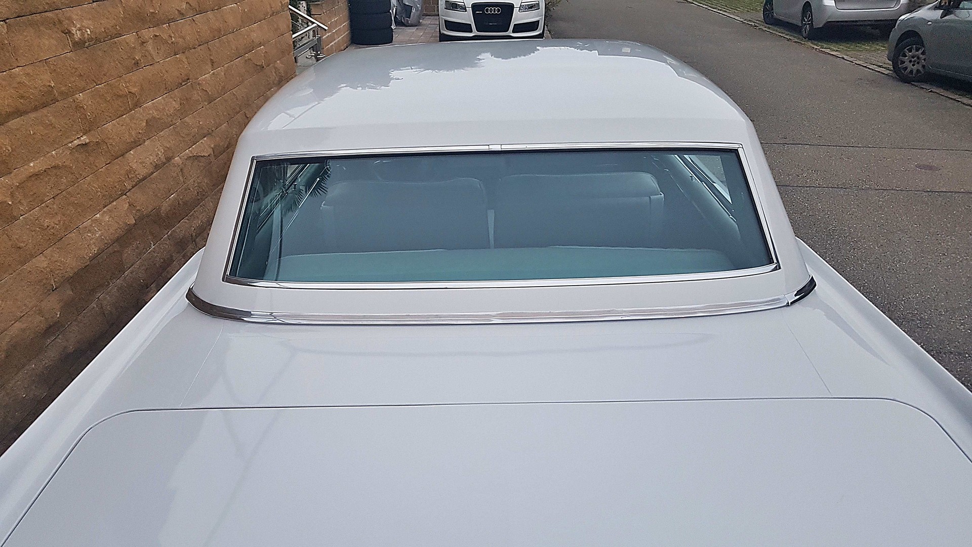 CADILLAC Deville Coupe-image-3
