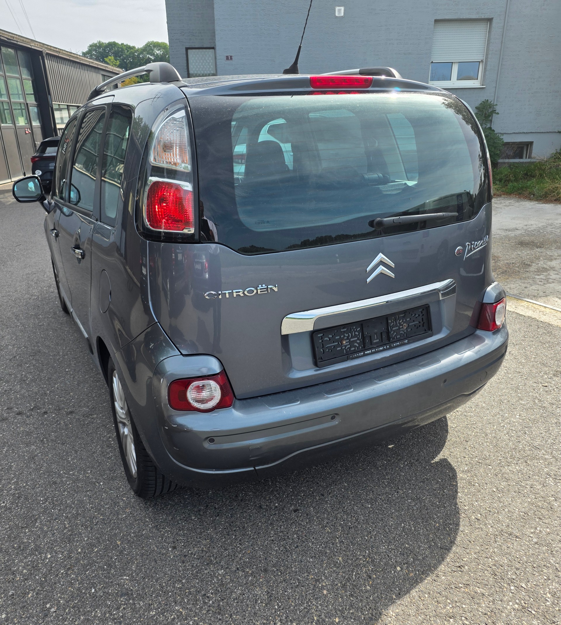CITROEN C3 Picasso 1.6 HDi Exclusive-image-13