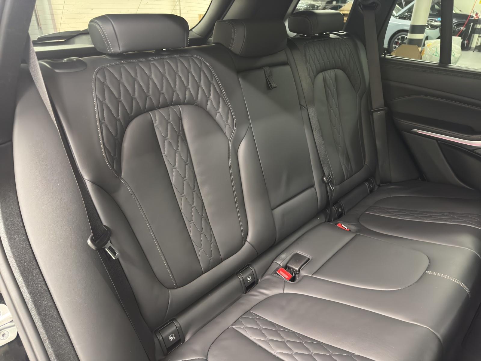 BMW X5 G05 40i xDrive-image-19