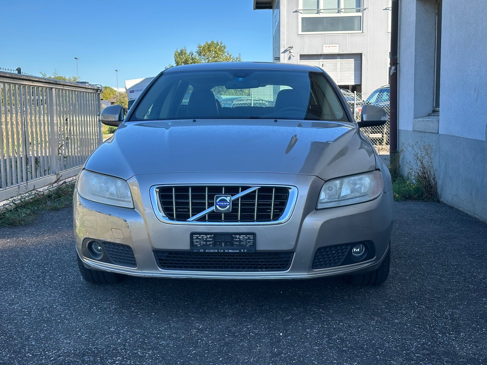 VOLVO V70 2.5T Momentum-image-5