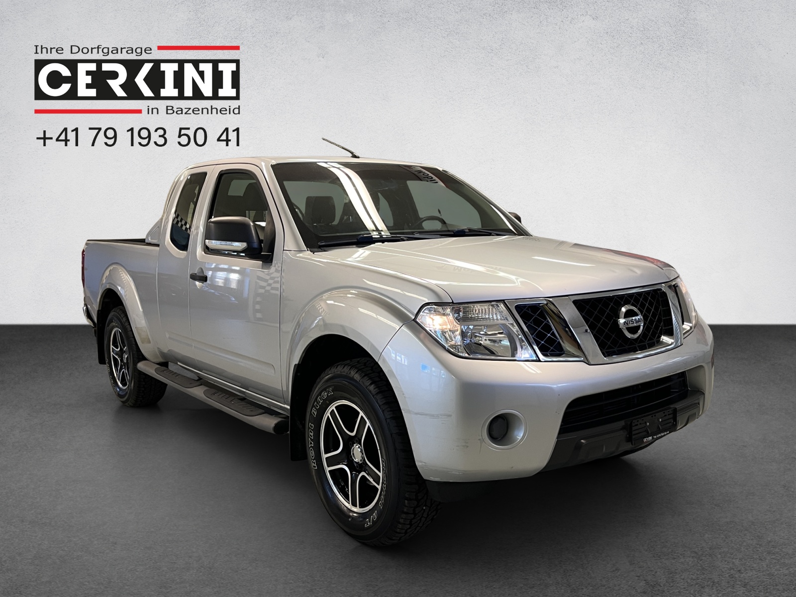 NISSAN Navara King Cab SE 2.5 dCi 4WD-image-0