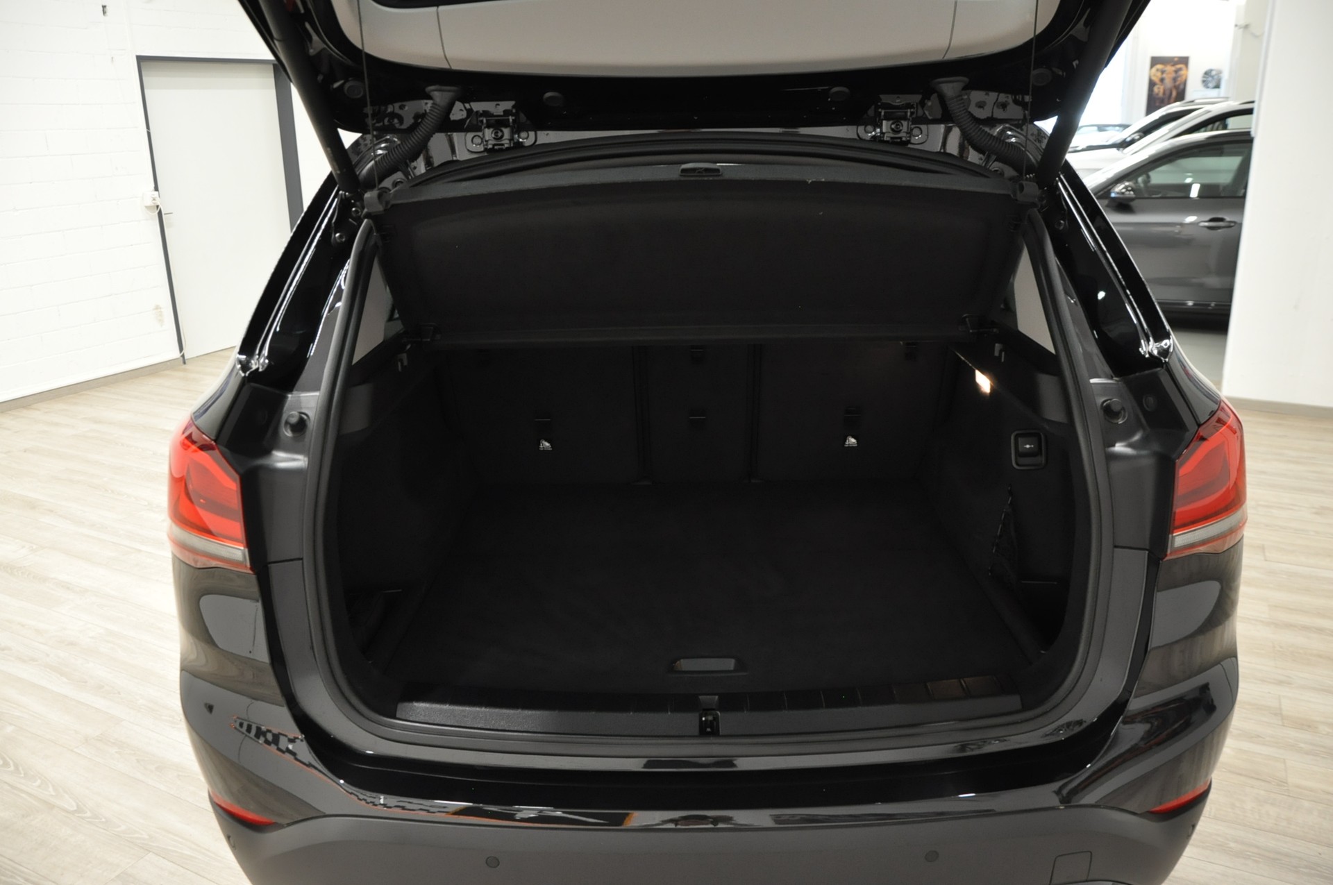 BMW X1 xDrive 20d Sport Line Steptronic-image-19