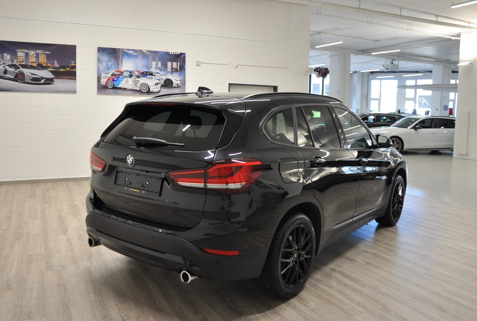 BMW X1 xDrive 20d Sport Line Steptronic-showroom-element-3