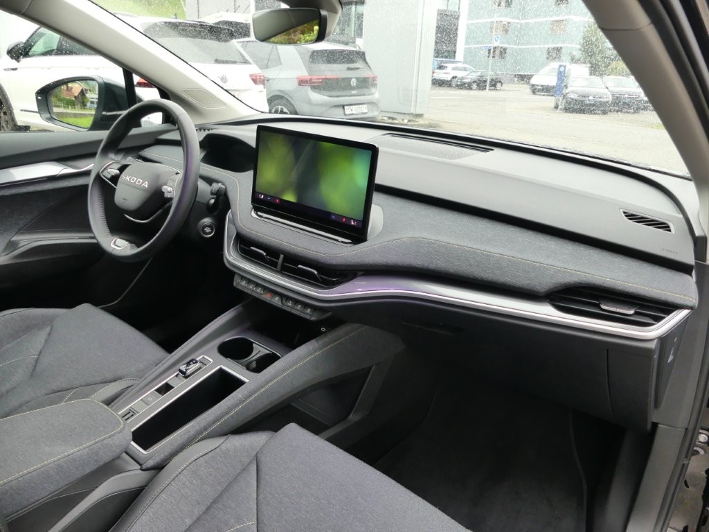 SKODA Elroq 85-image-8