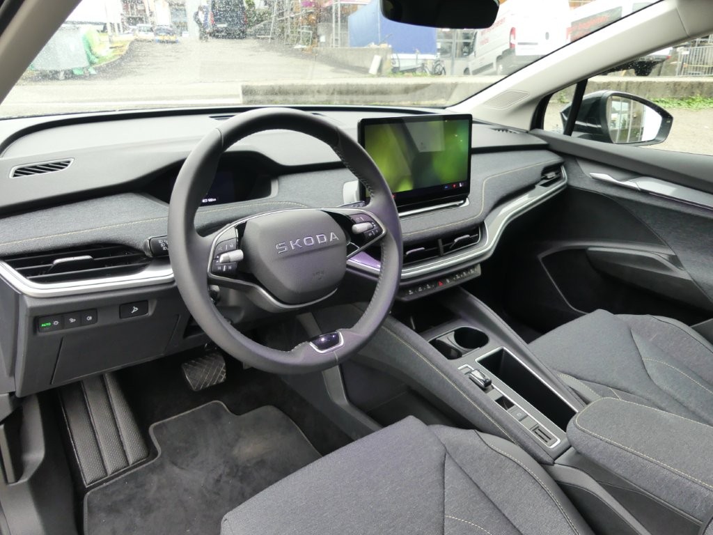 SKODA Elroq 85-image-6